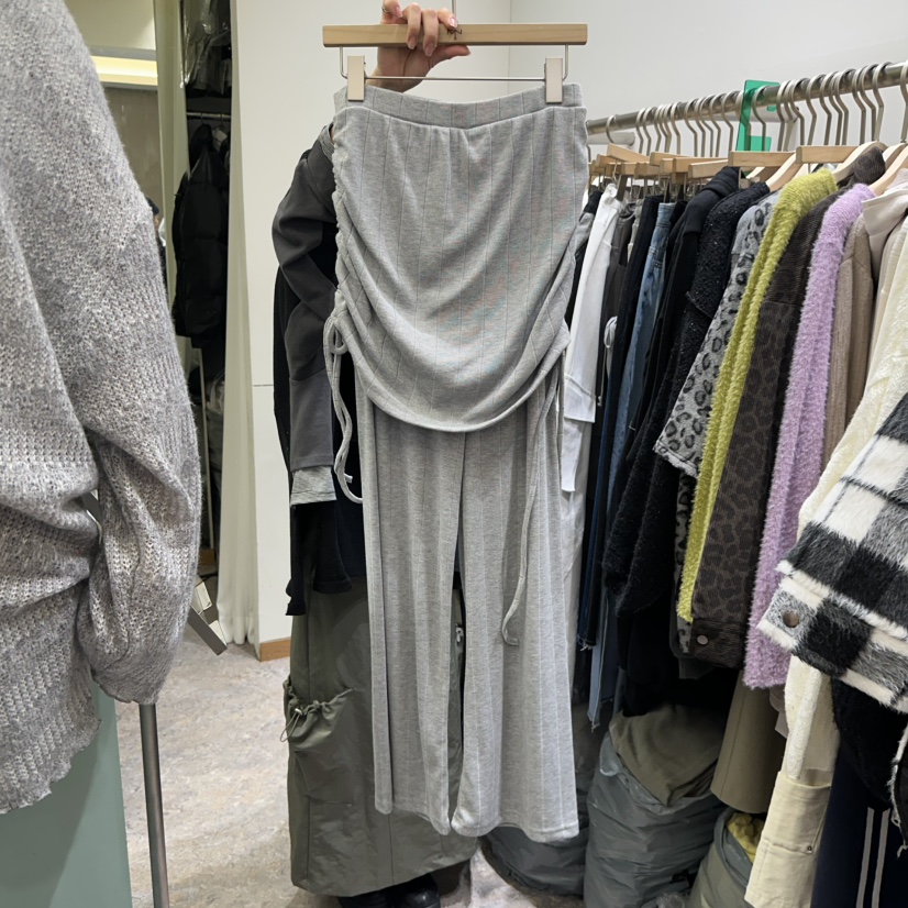 Reiz東大門直郵女裝新品職業休閑推薦24秋冬時尚真品裙褲春款REIZ裙褲圖色2