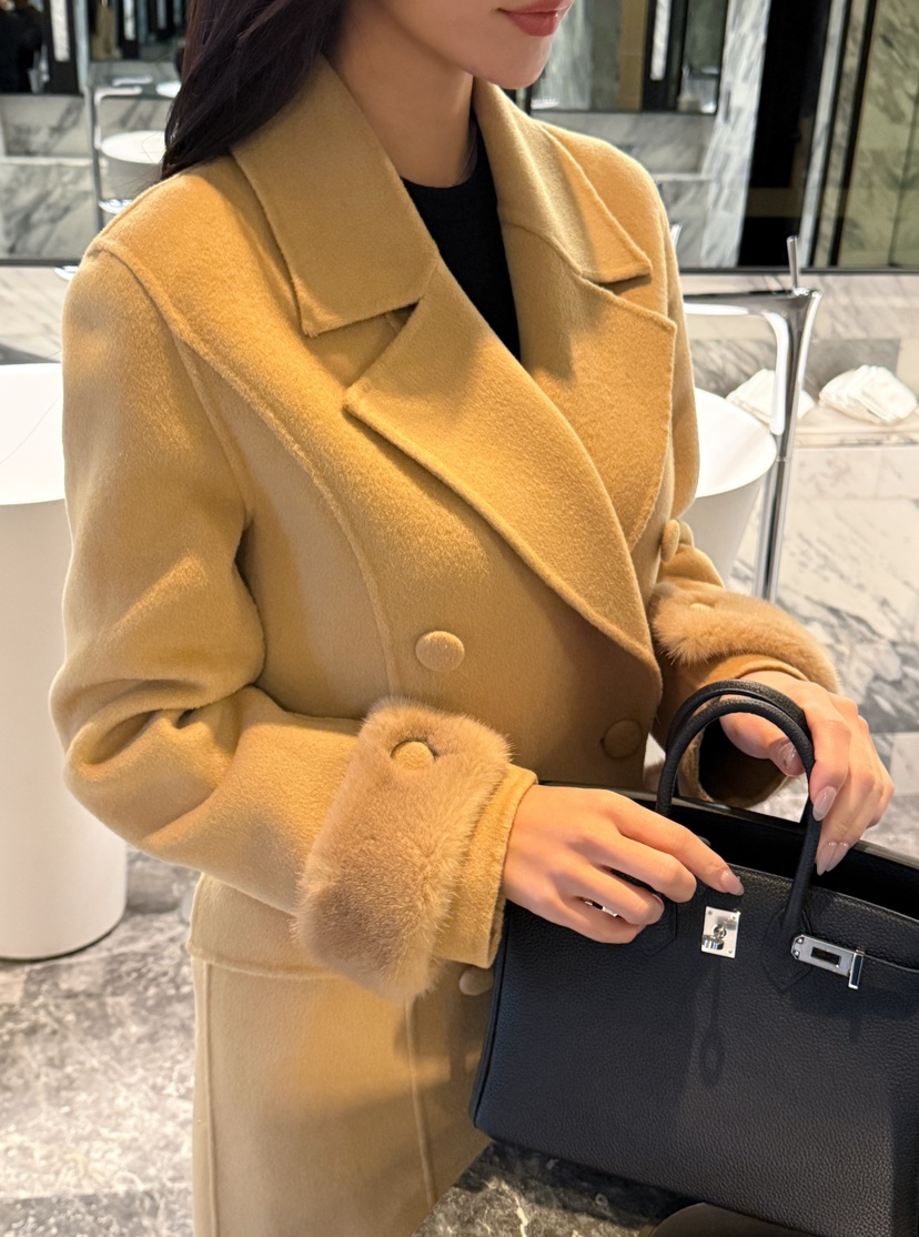 ON:UP東大門直郵女士新品人氣職業熱賣中長款大衣手工制作水貂ON:UP中長款大衣