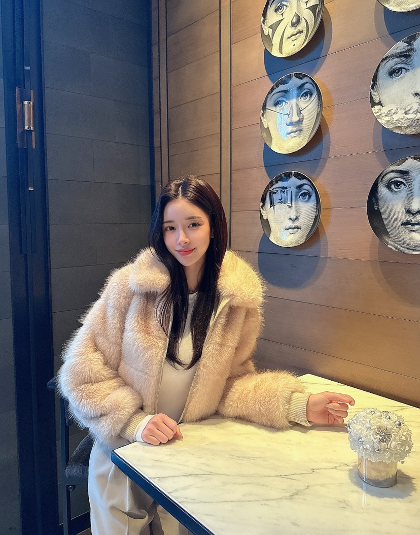 ON:UP韓國直郵女士新款職業真品人氣時尚夾克生態毛毛皮拉鏈ON:UP夾克