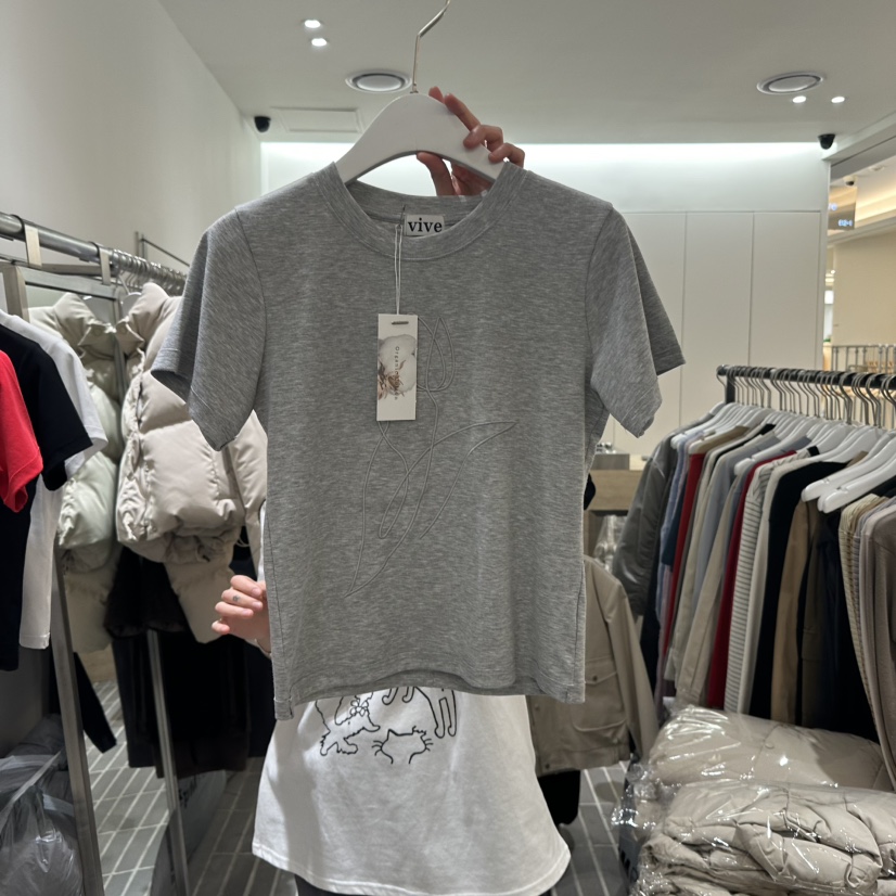 vive東大門代購女裝新款人氣24秋冬時尚真品休閑推薦T恤春款VIVET恤圖色4