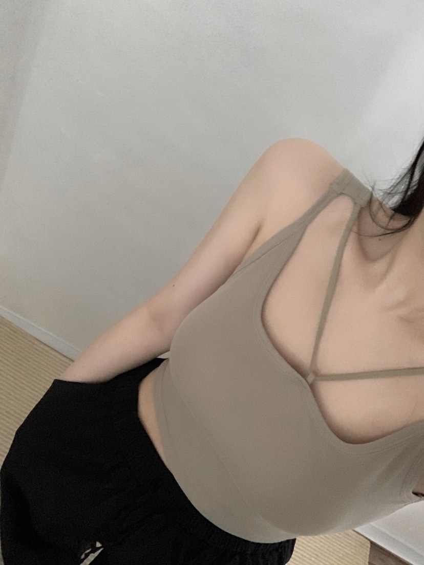 TEWNTY FOUR SEVEN24-7韓國直郵女裝新品時尚吊帶背心春款TEWNTY FOUR SEVEN24-7吊帶/背心