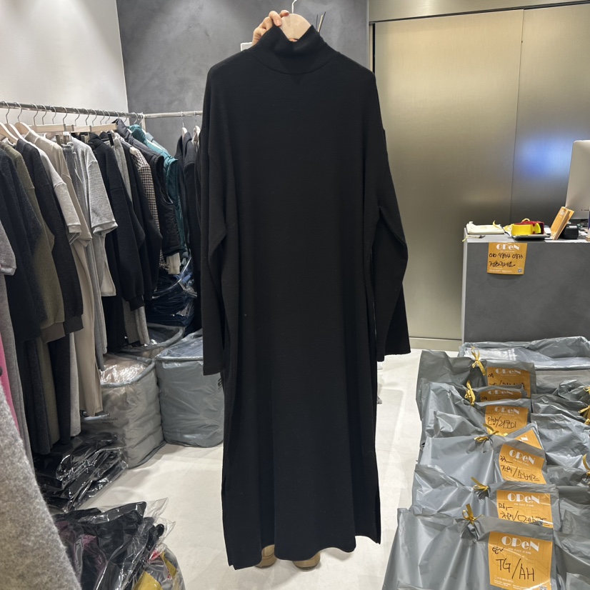 OPEN東大門實拍女裝新品熱賣24秋冬時尚真品休閑連衣裙高領OPEN連衣裙圖色2