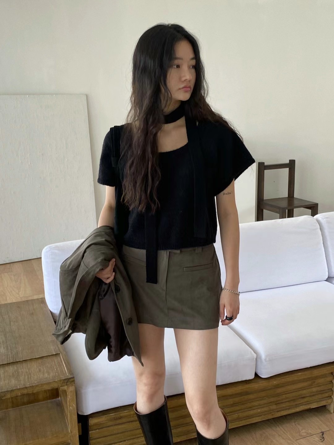 AUTHENTIC直郵韓國代購女裝新款真品時尚24秋冬針織衫含脖帶AUTHENTIC針織衫