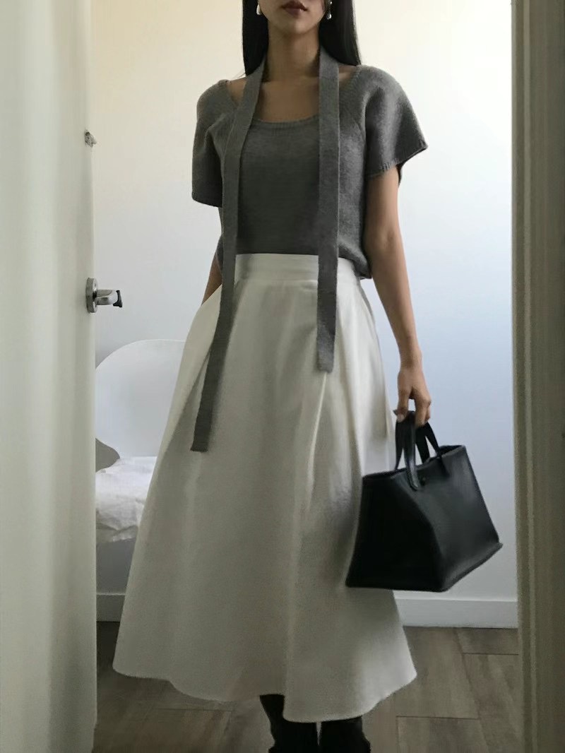 AUTHENTIC直郵韓國代購女裝新款真品時尚24秋冬針織衫含脖帶AUTHENTIC針織衫