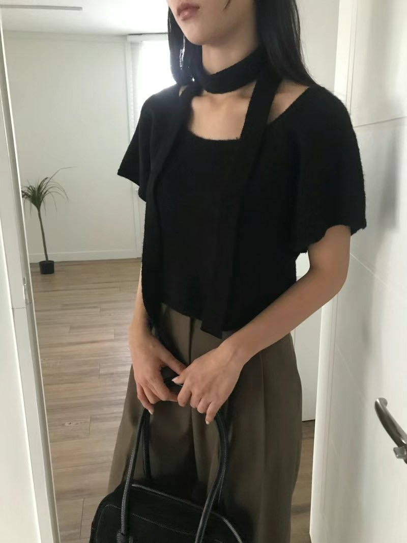 AUTHENTIC直郵韓國代購女裝新款真品時尚24秋冬針織衫含脖帶AUTHENTIC針織衫圖色3