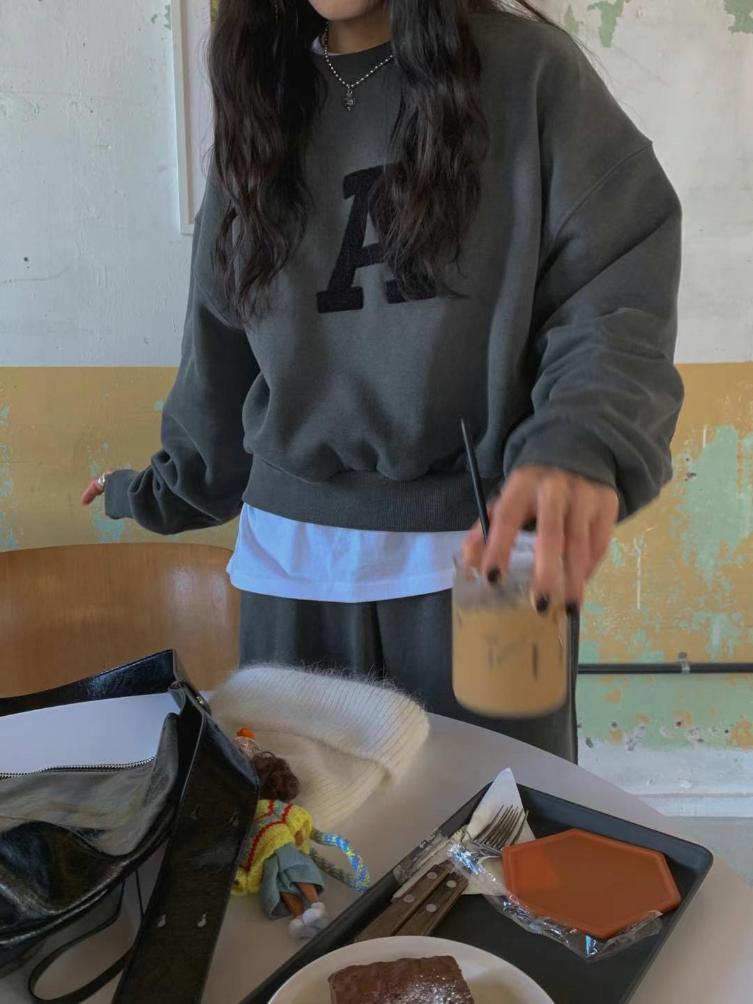 VEVE韓國直郵東大門代購女裝新品推薦熱賣時尚真品人氣衛衣VEVE衛衣圖色2