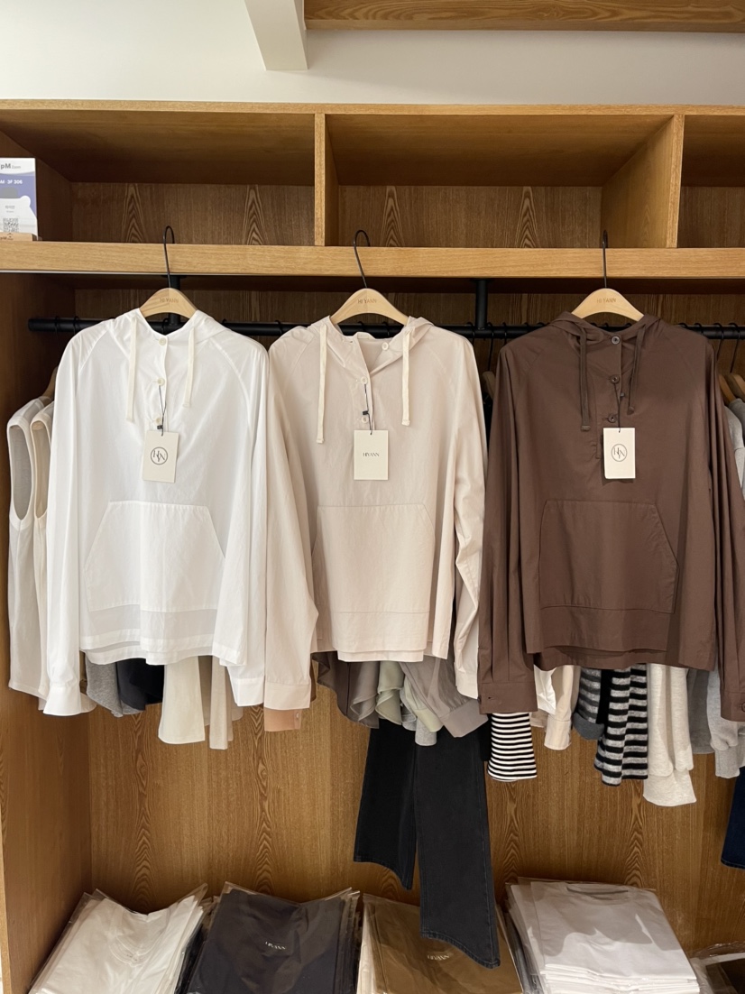 HI YANN韓國代購女裝新品25春夏推薦襯衫蕾絲衫口袋春款兜帽HI YANN襯衫/蕾絲衫