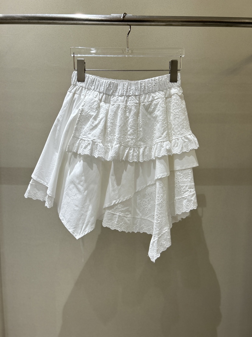 LATTE東大門代購女裝新款25春夏時尚職業真品休閑短裙春款蕾絲LATTE-P短裙