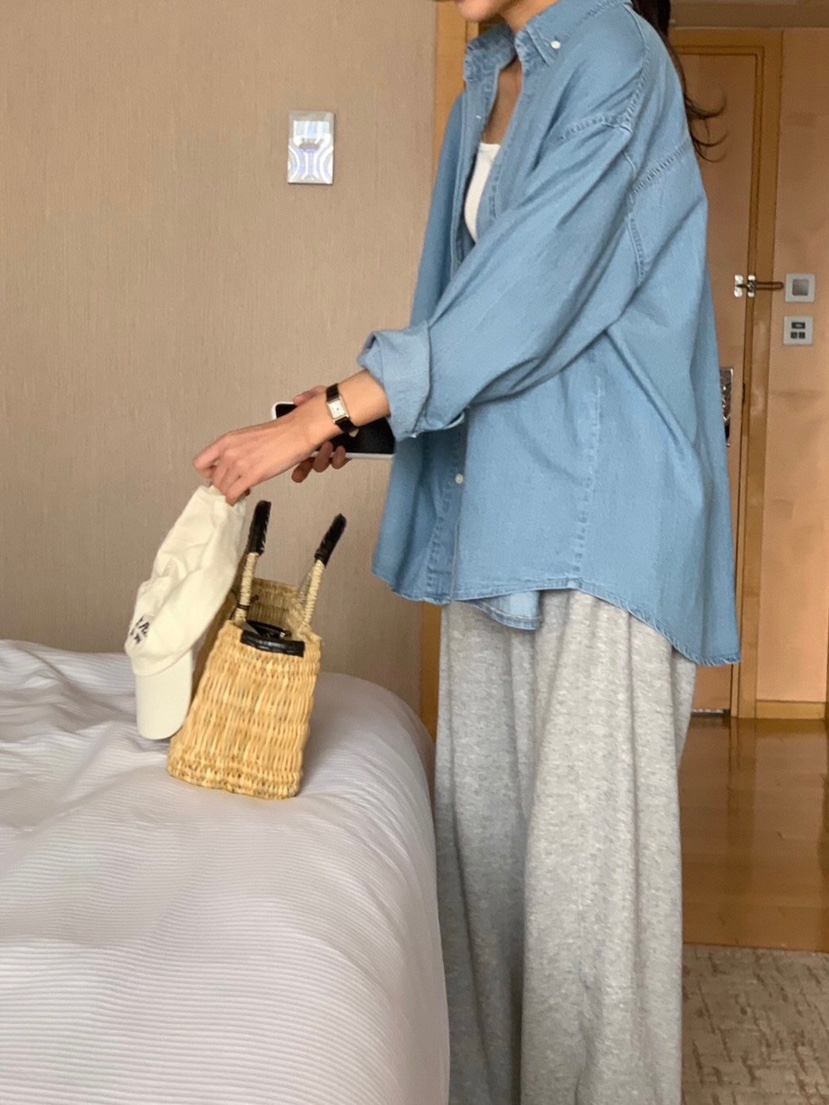 WOOD東大門實拍女士新款人氣職業熱賣推薦25春夏襯衫蕾絲衫WOOD襯衫/蕾絲衫