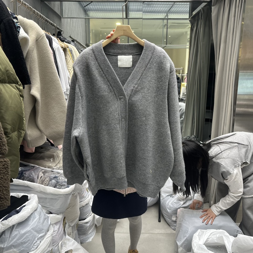 TOPQUEEN韓國直郵女裝新品休閑真品推薦人氣職業25春夏毛衣春款UOOV毛衣圖色2