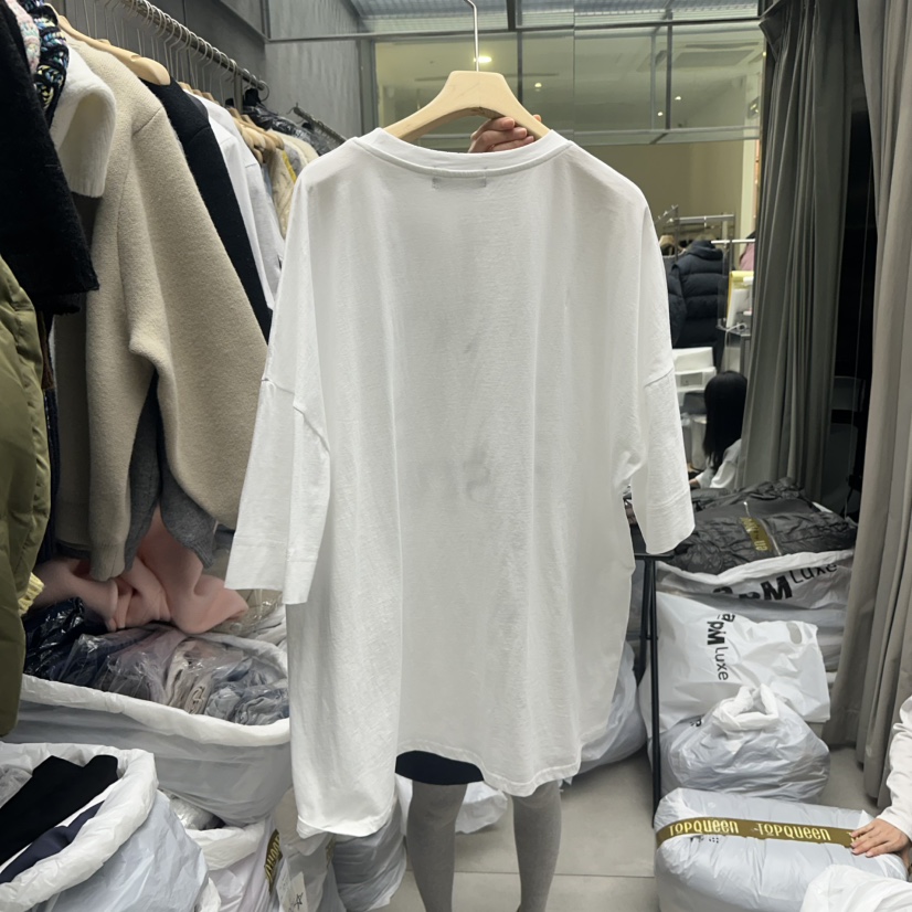 TOPQUEEN韓國代購女士新品真品職業時尚休閑人氣推薦T恤春款UOOVT恤