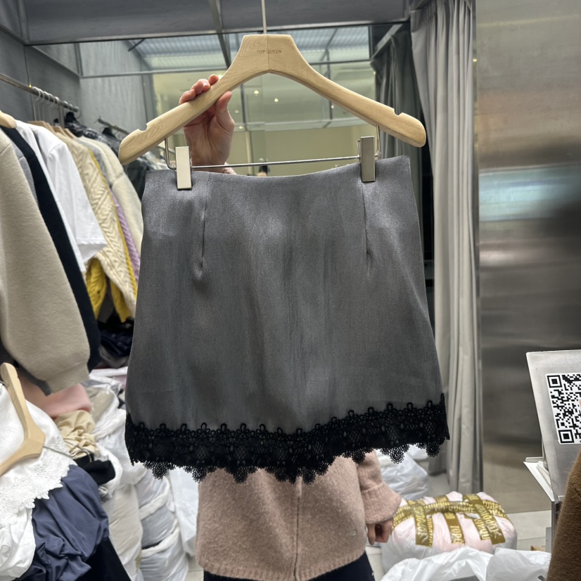 TOPQUEEN東大門直郵女裝新款時尚真品職業人氣推薦短裙春款UOOV短裙圖色2