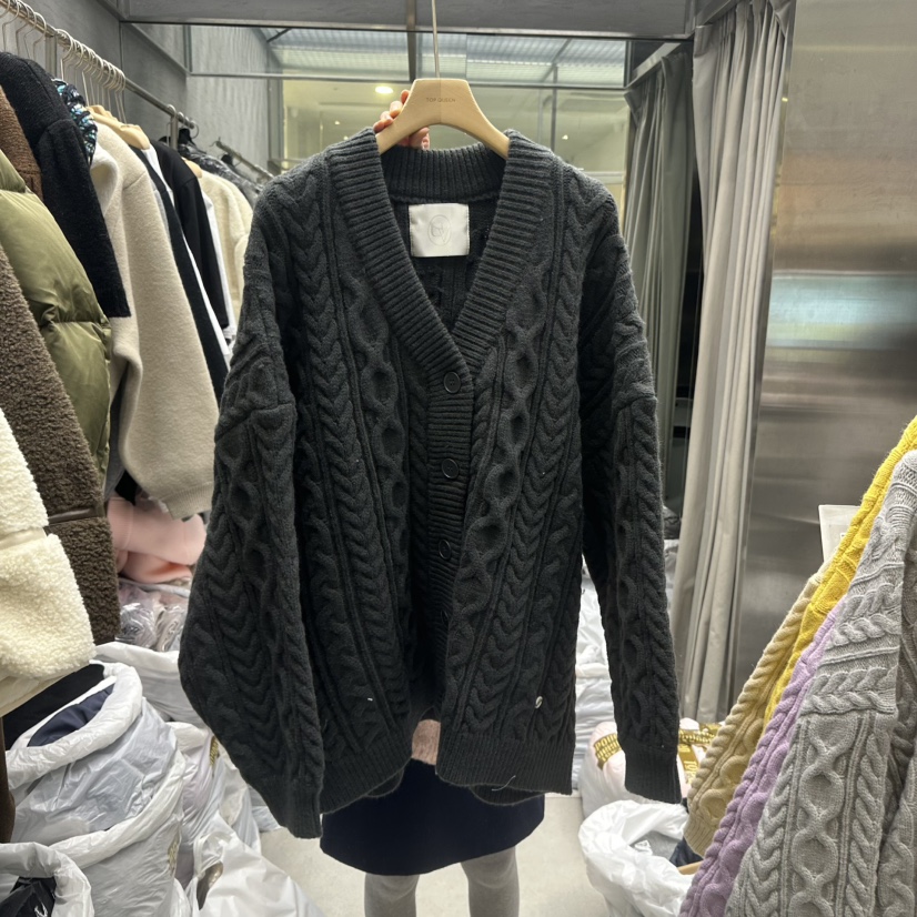 TOPQUEEN韓國直郵女士新品推薦時尚人氣職業真品休閑毛衣春款UOOV毛衣圖色5