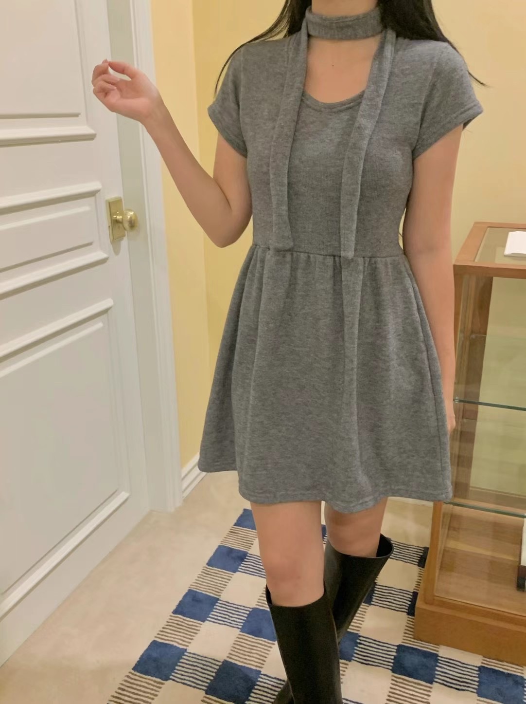 AGATHE東大門代購女士新品職業休閑時尚人氣推薦連衣裙含脖帶AGATHE連衣裙圖色2