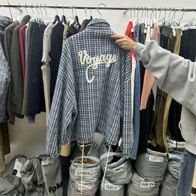Lay oveR韓國直郵女裝新品熱賣人氣時尚職業襯衫蕾絲衫春款E/E/E襯衫/蕾絲衫
