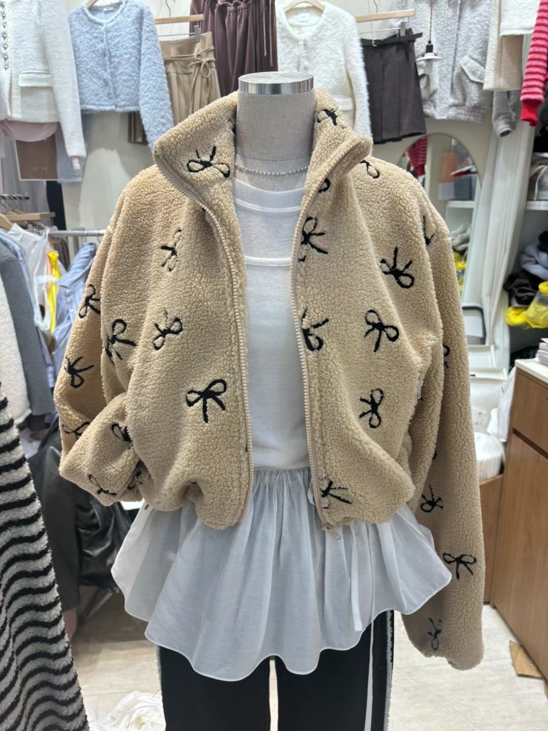 JUNO韓國直郵東大門代購女裝新品真品人氣推薦時尚短款大衣JUNO短款大衣圖色2