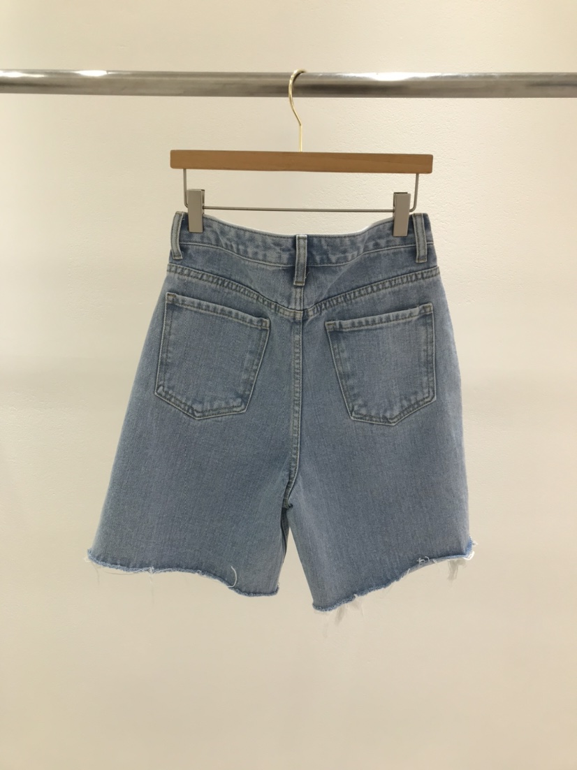 KC MARKET韓國直郵東大門實拍女裝新品休閑真品25春夏短褲KC MARKET短褲