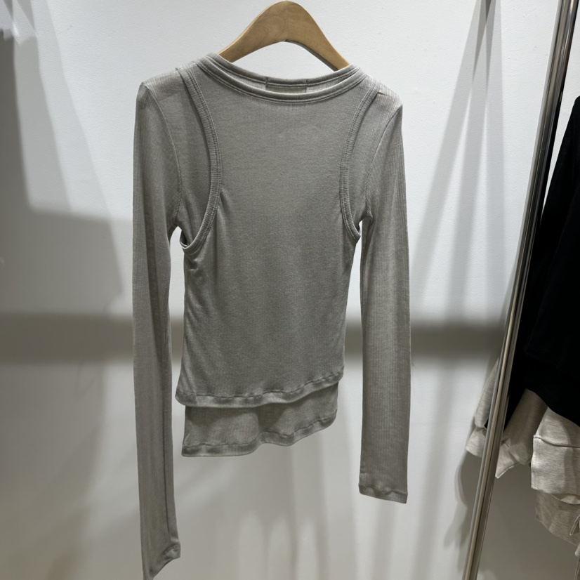 ART IS OVER韓國直郵東大門代購女裝新款人氣長袖T恤假兩件春款ART IS OVER長袖T恤