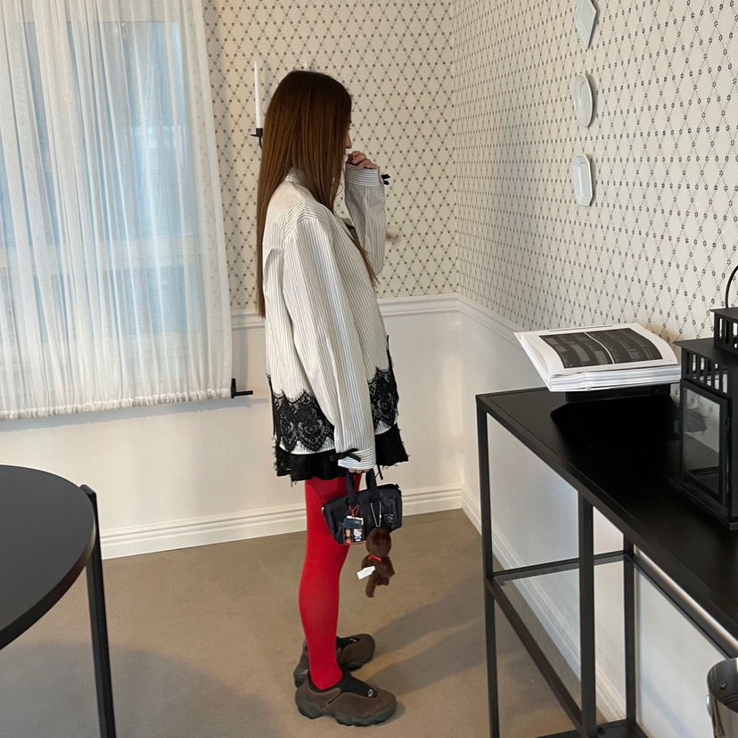BOUTIQUE-L韓國直郵女裝新品推薦25春季25春夏真品襯衫蕾絲衫BOUTIQUE-L襯衫/蕾絲衫