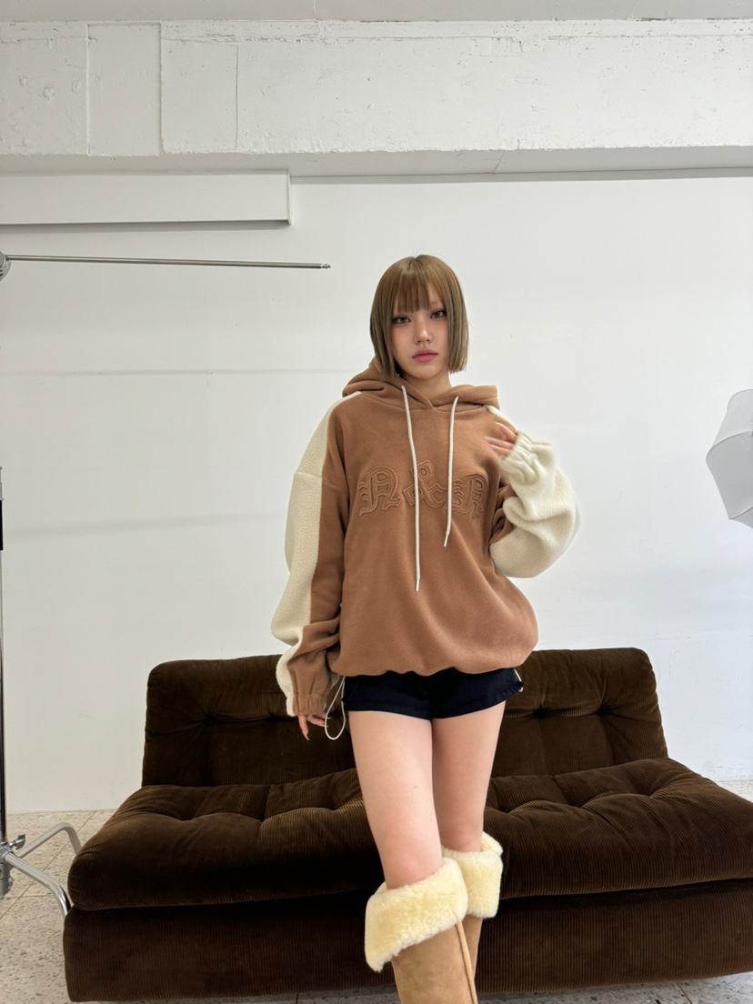 NUEUN韓國直郵女裝新品熱賣25春季真品職業25春夏時尚上衣SaleNUEUN/SEEOT上衣