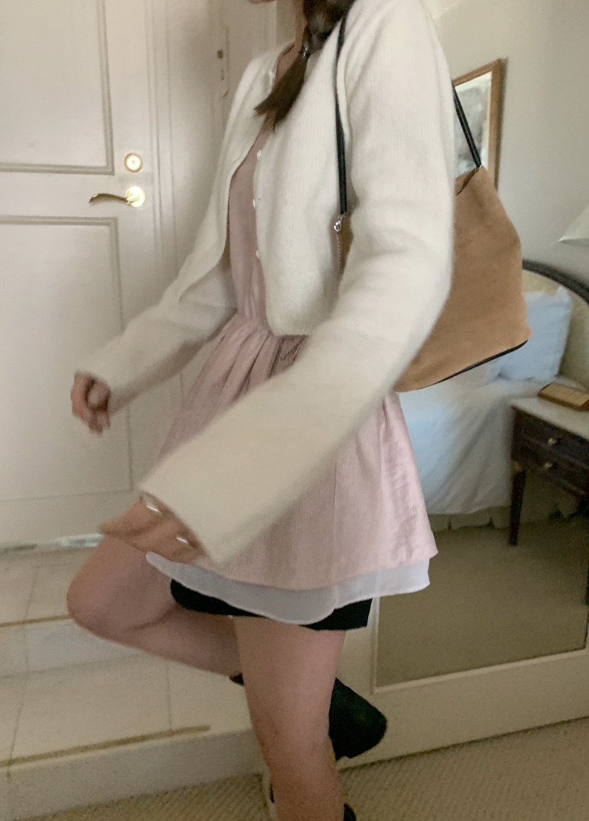 MELLOUNGE-멜라운지-T韓國直郵東大門實拍女裝新款25春季針織衫MELLOUNGE-T針織衫