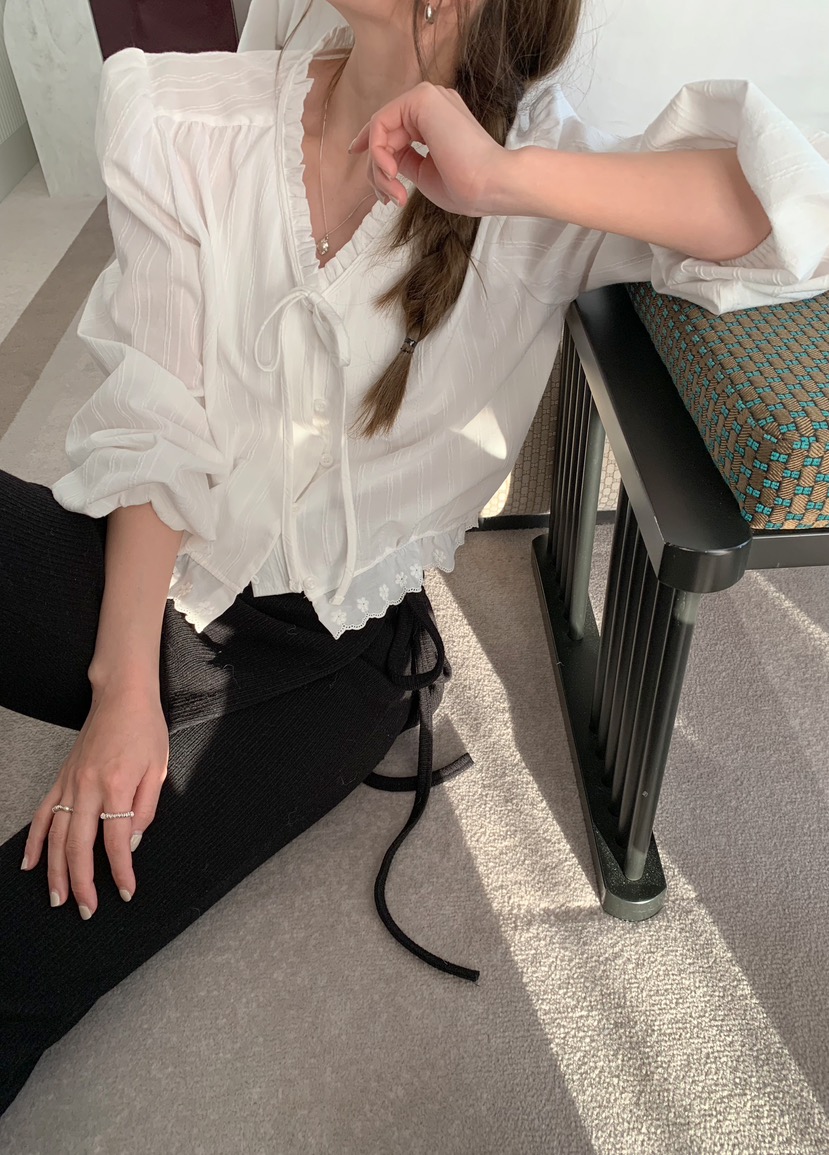 MELLOUNGE-멜라운지-T東大門代購女士新品人氣襯衫蕾絲衫MELLOUNGE-T襯衫/蕾絲衫