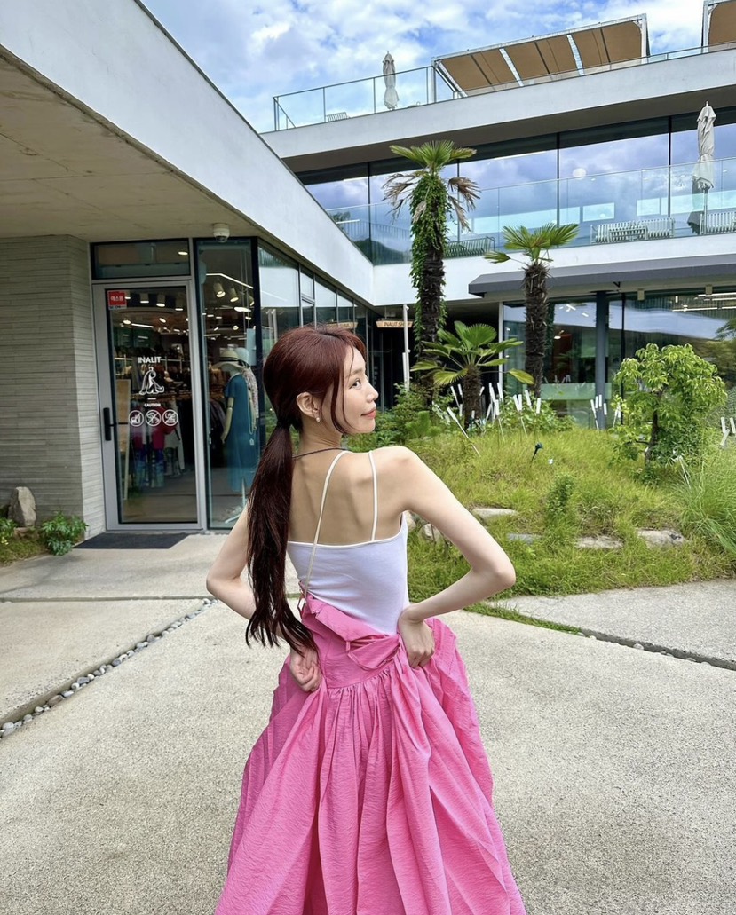 ROUGH東大門代購女裝新品時尚休閑25春夏推薦熱賣真品吊帶背心ROUGH吊帶/背心