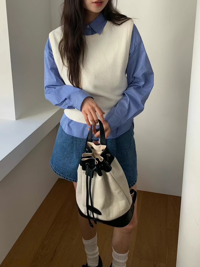 ANOU東大門實拍女士新款休閑推薦人氣熱賣25春夏時尚雙肩背包ANOU雙肩背包