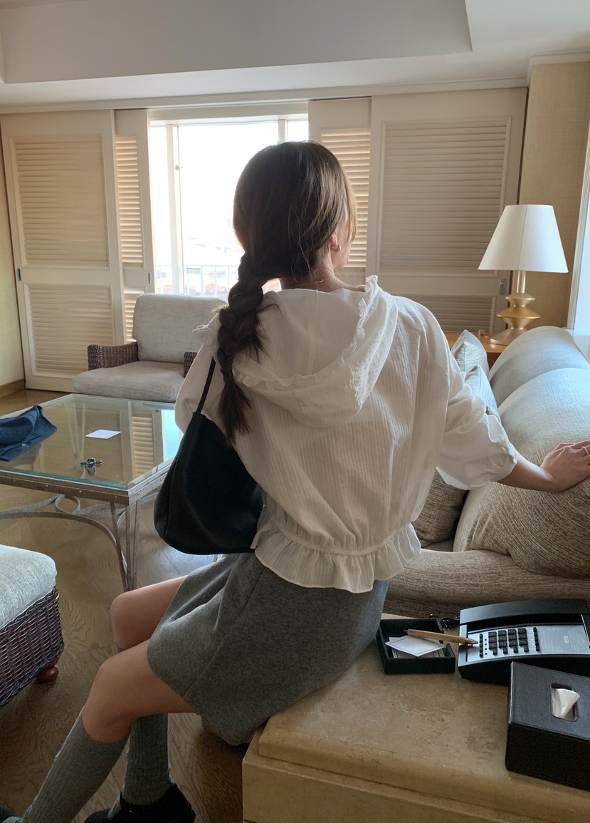 MELLOUNGE-멜라운지-T東大門代購女士新品時尚襯衫蕾絲衫兜帽MELLOUNGE-T襯衫/蕾絲衫
