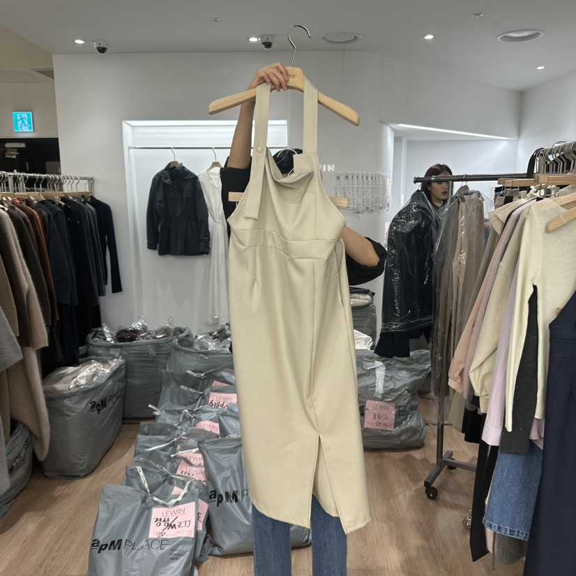 LEWIN韓國直郵女裝新品職業人氣休閑25春夏時尚25春季連衣裙LEWIN連衣裙圖色1