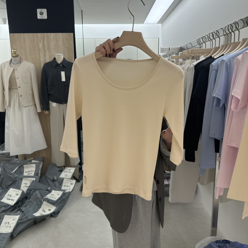 WRITTEN BY韓國直郵東大門實拍女裝新品真品人氣熱賣時尚T恤WRITTEN BYT恤圖色2