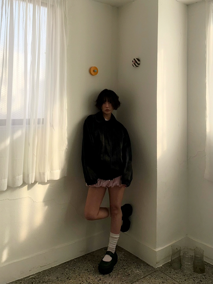 AWESOMESAUCE韓國直郵東大門代購女裝新品時尚皮衣皮革褶皺AWESOME SAUCE皮衣