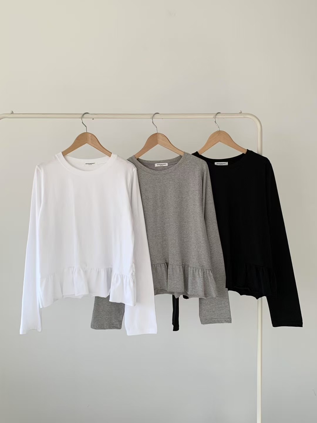 BRAND MARKET-브랜드마켓-T直郵韓國代購女裝新款人氣長袖T恤BRAND MARKET-OT長袖T恤圖色3左三色