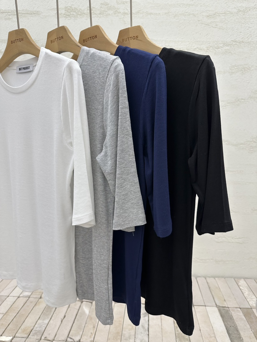 BUT韓國代購女士新品職業人氣25春夏熱賣真品推薦休閑時尚T恤buttonT恤