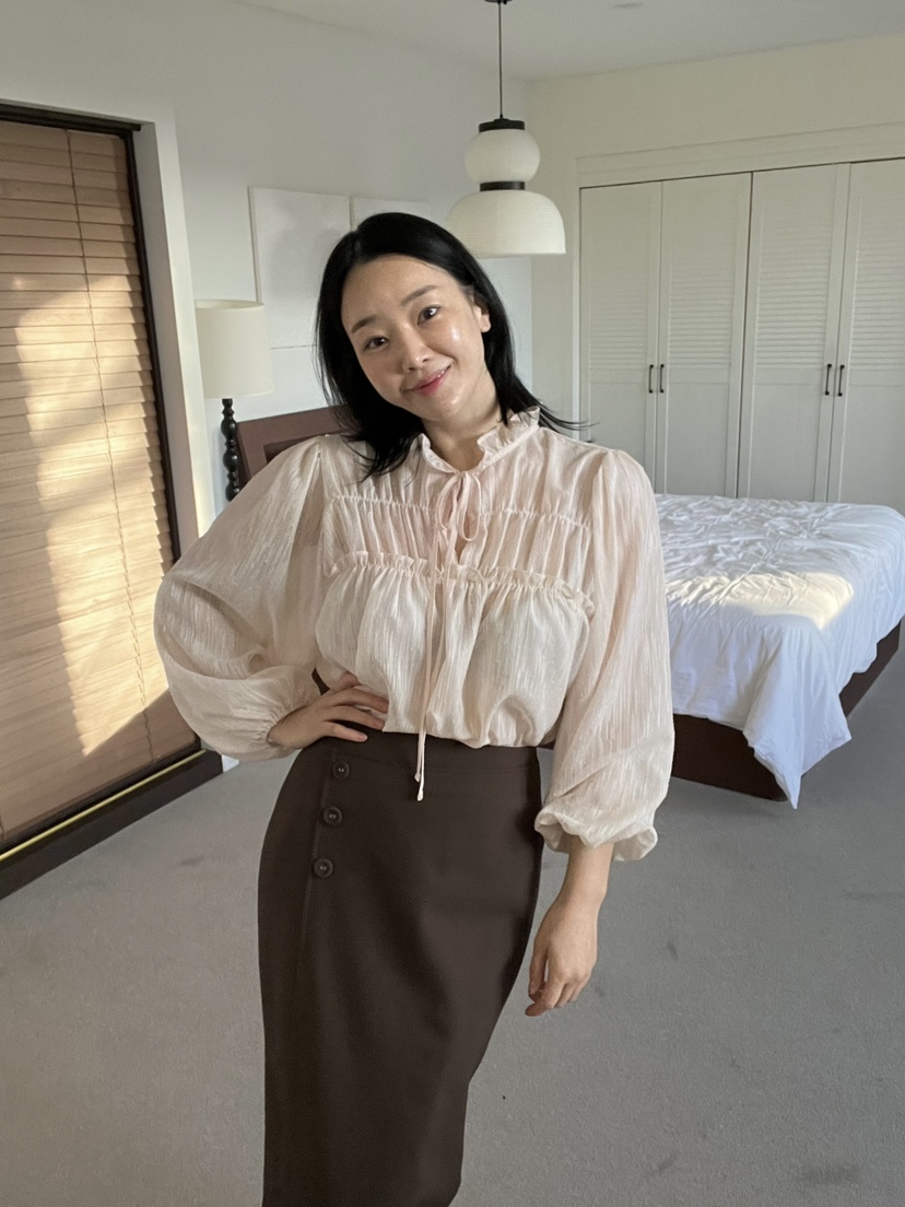VERNI東大門直郵女裝新款時尚真品人氣職業休閑襯衫蕾絲衫絨VERNI襯衫/蕾絲衫