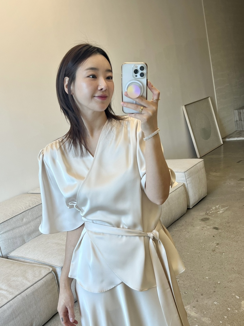 VERNI東大門直郵女裝新品真品熱賣人氣職業推薦25春夏襯衫蕾絲衫VERNI襯衫/蕾絲衫