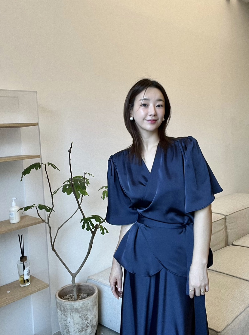 VERNI東大門直郵女裝新品真品熱賣人氣職業推薦25春夏襯衫蕾絲衫VERNI襯衫/蕾絲衫