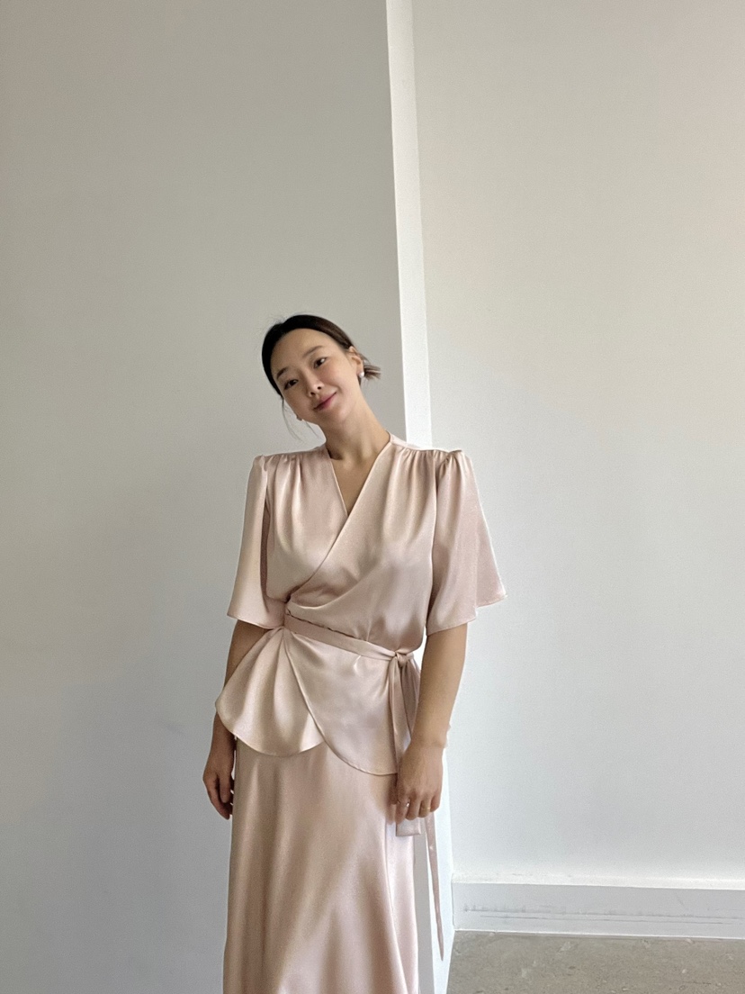 VERNI東大門直郵女裝新品真品熱賣人氣職業推薦25春夏襯衫蕾絲衫VERNI襯衫/蕾絲衫