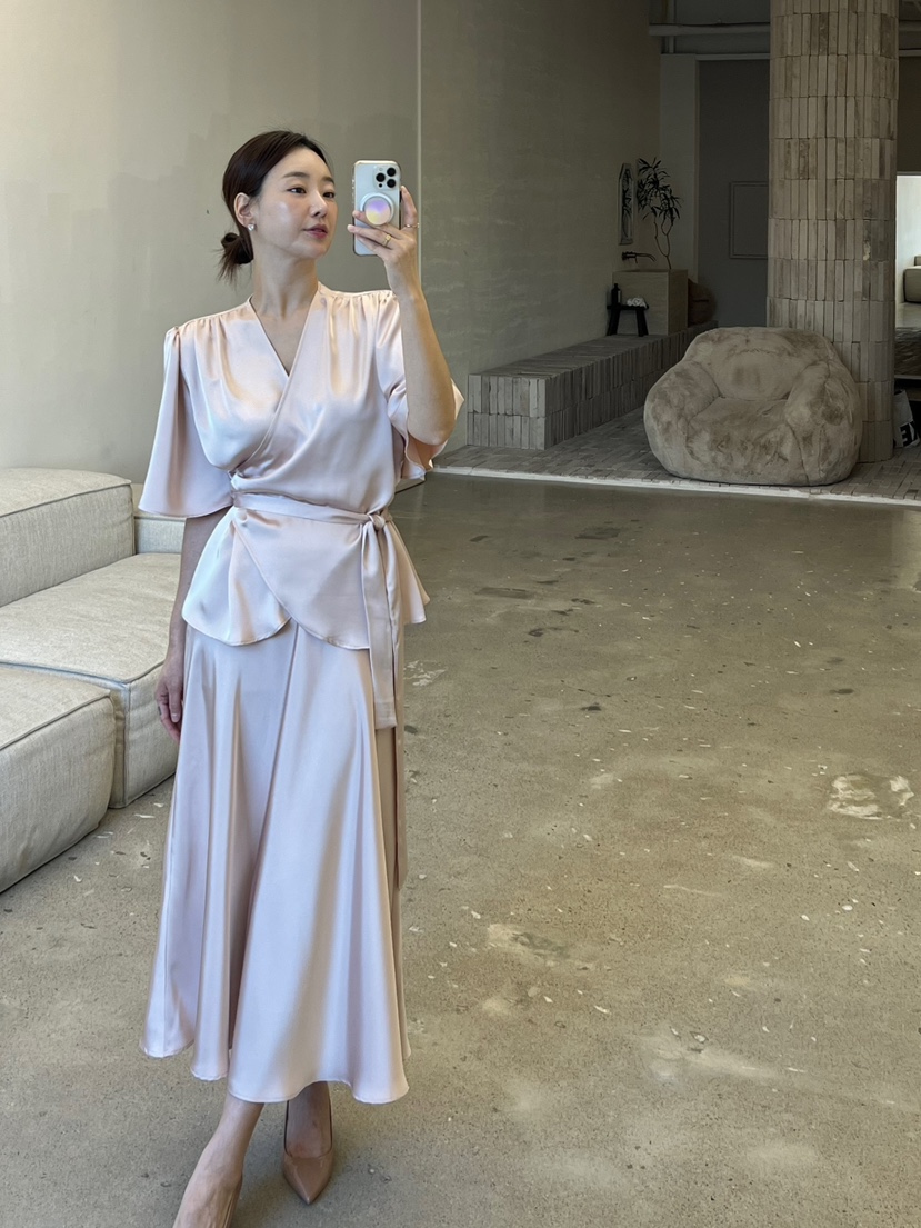 VERNI韓國直郵女裝新品時尚熱賣推薦職業人氣休閑真品25春夏長裙VERNI長裙