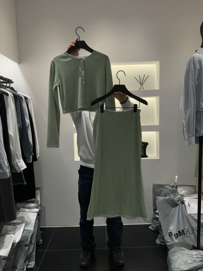 NOCTURNAL VIBE韓國直郵女士新品真品休閑職業熱賣人氣套裝NOCTURNAL VIBE套裝圖色1