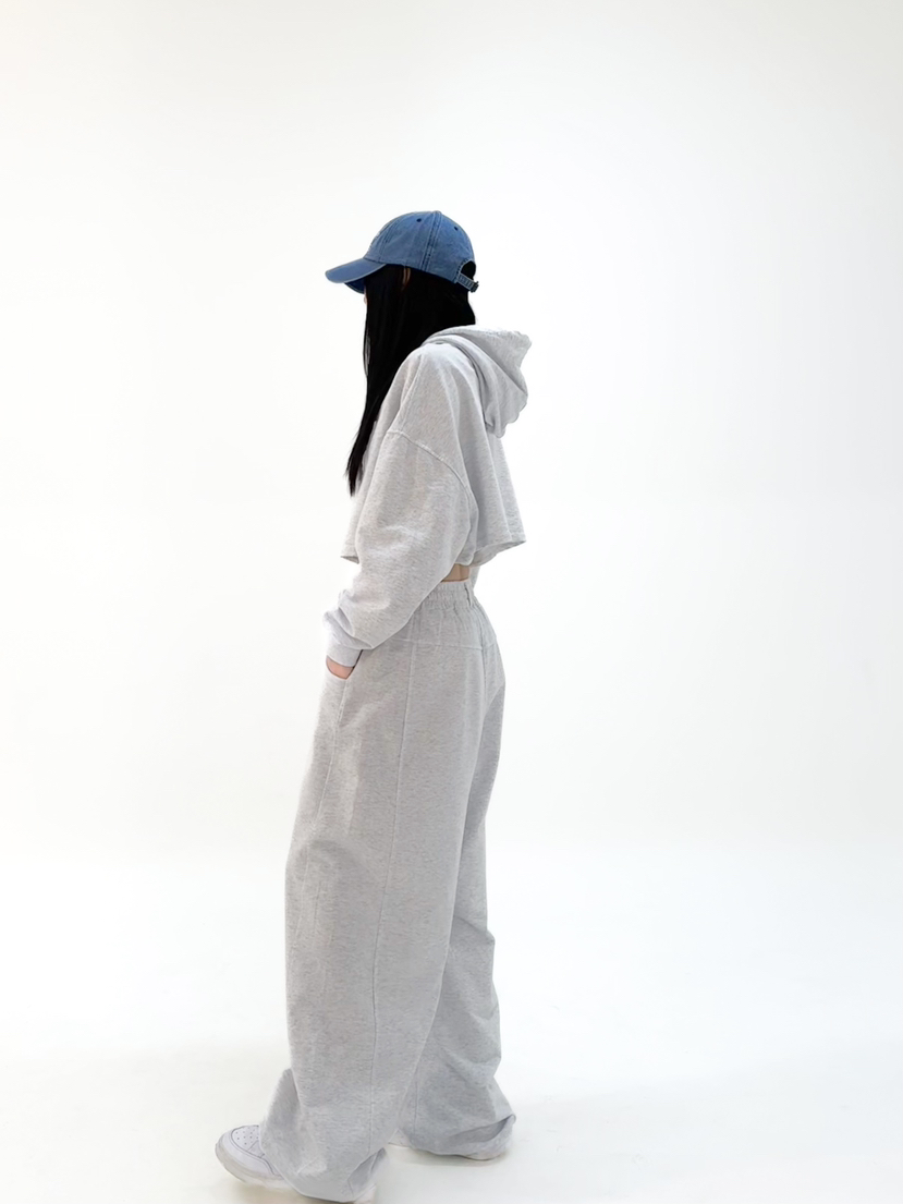 NOCTURNAL VIBE東大門實拍女裝新款真品人氣長袖T恤兜帽短款NOCTURNAL VIBE長袖T恤