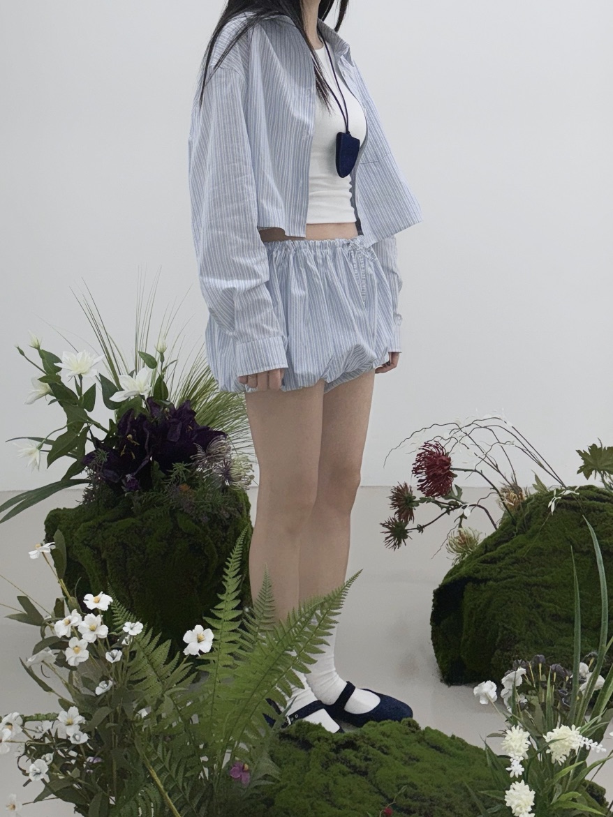NOCTURNAL VIBE韓國代購女士新品職業25春夏人氣襯衫蕾絲衫NOCTURNAL VIBE襯衫/蕾絲衫