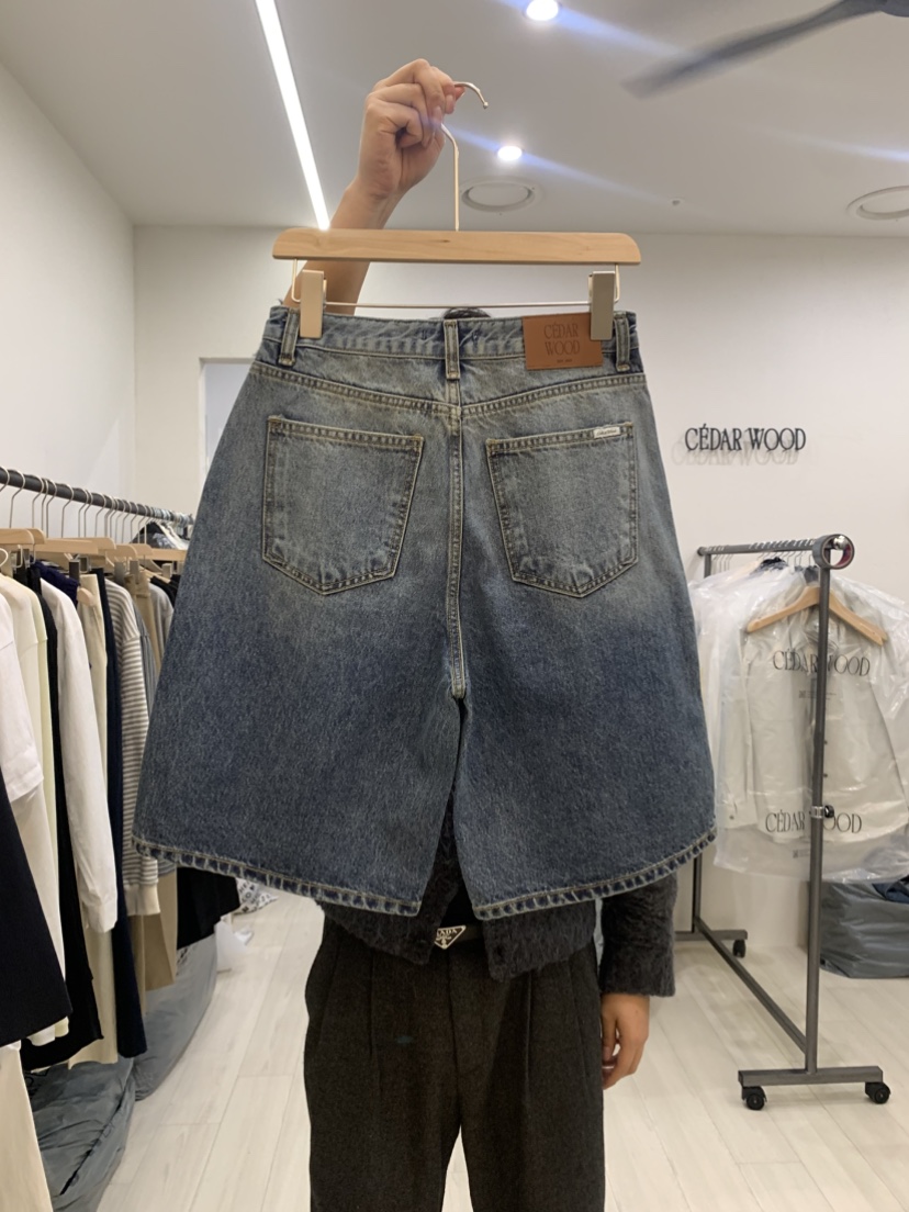 CEDARWOOD韓國直郵東大門實拍女裝新款真品職業時尚短褲拉絨CEDARWOOD短褲