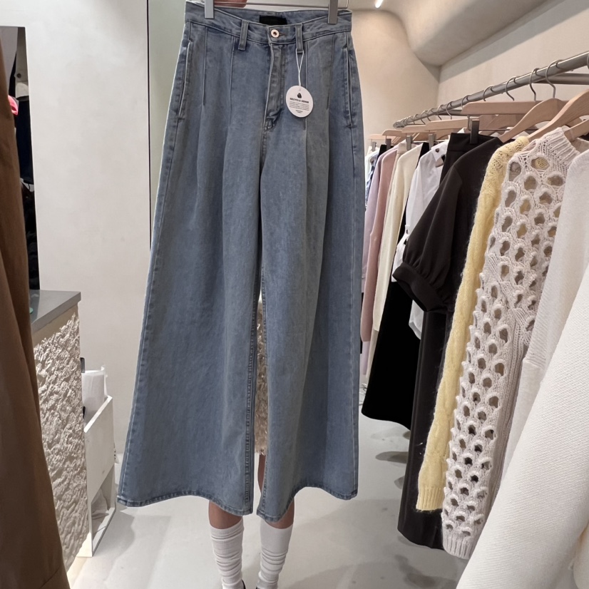 LEAP韓國直郵東大門實拍女裝新品休閑推薦人氣熱賣時尚牛仔褲LOVE ROSIE牛仔褲圖色1