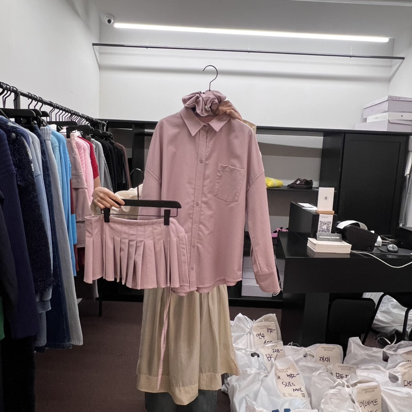 UNANSWERED-MYSTERY東大門代購女裝新品25春夏職業套裝喇叭UNANSWERED-MYSTERY套裝圖色2