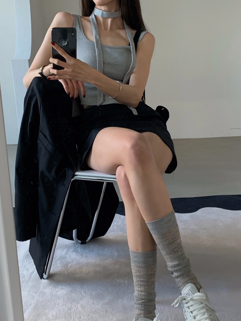 VERANDA直郵韓國代購女裝新款職業推薦人氣25春夏吊帶背心含脖帶VERANDA吊帶/背心