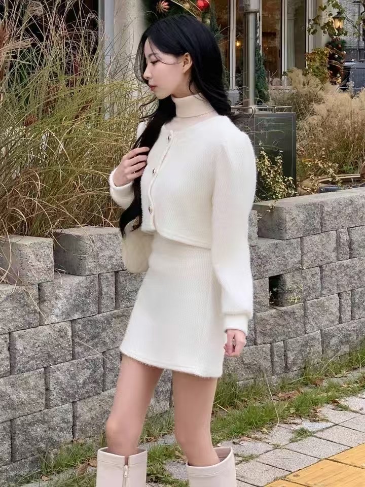 HOLYMOLY韓國直郵女裝新品時尚推薦真品職業25春夏熱賣套裝HOLYMOLY套裝
