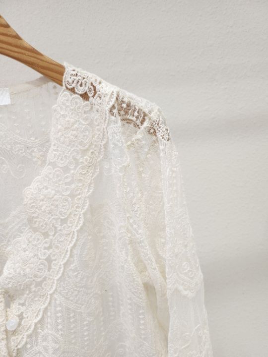 FEMME韓國直郵東大門代購女裝新款真品休閑職業襯衫蕾絲衫蕾絲FEMME襯衫/蕾絲衫