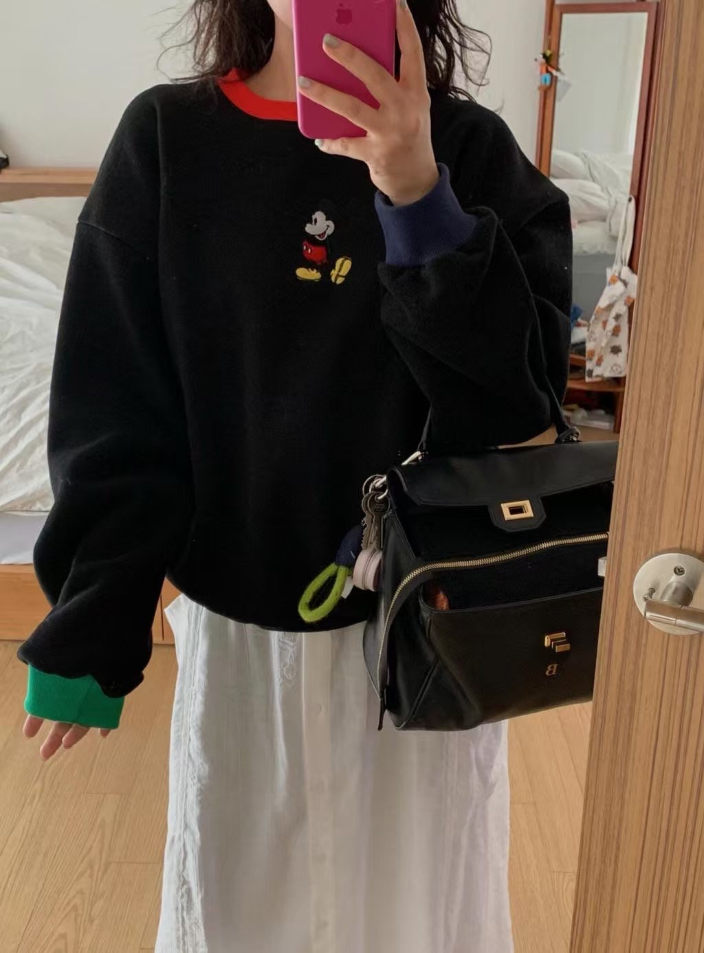 L V C韓國直郵女裝新品25春夏休閑真品人氣推薦衛衣刺繡拉絨L_V_C衛衣