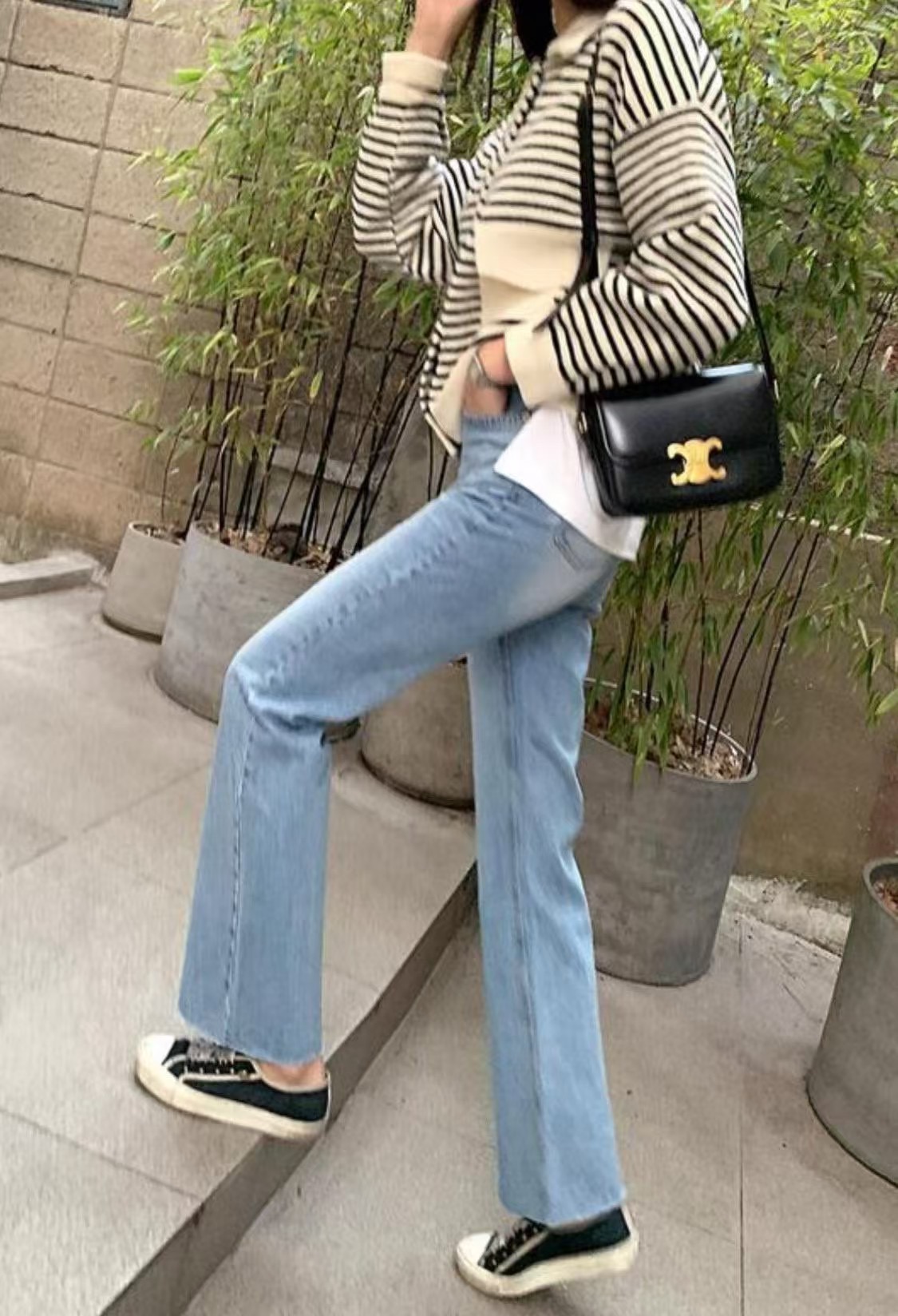 L V C直郵韓國代購女裝新款25春夏休閑時尚熱賣牛仔褲直筒L_V_C牛仔褲